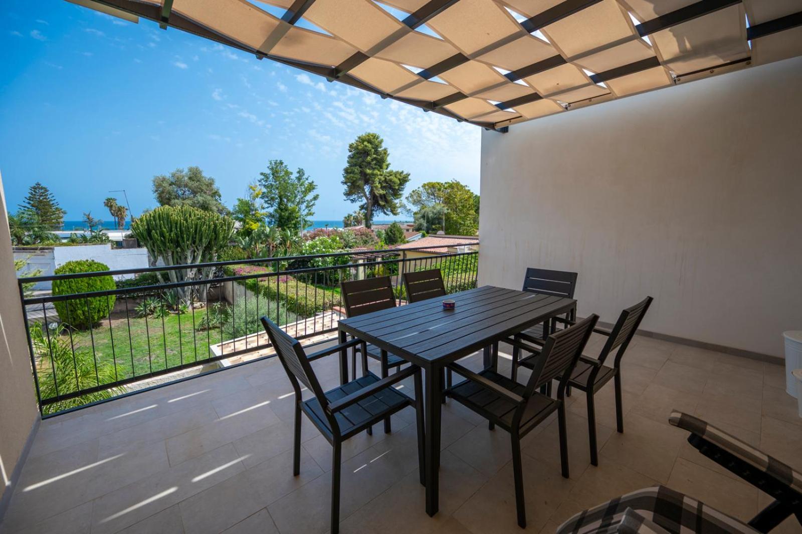 Villa Nisa Apartment Sea View Fontane Bianche Exterior photo
